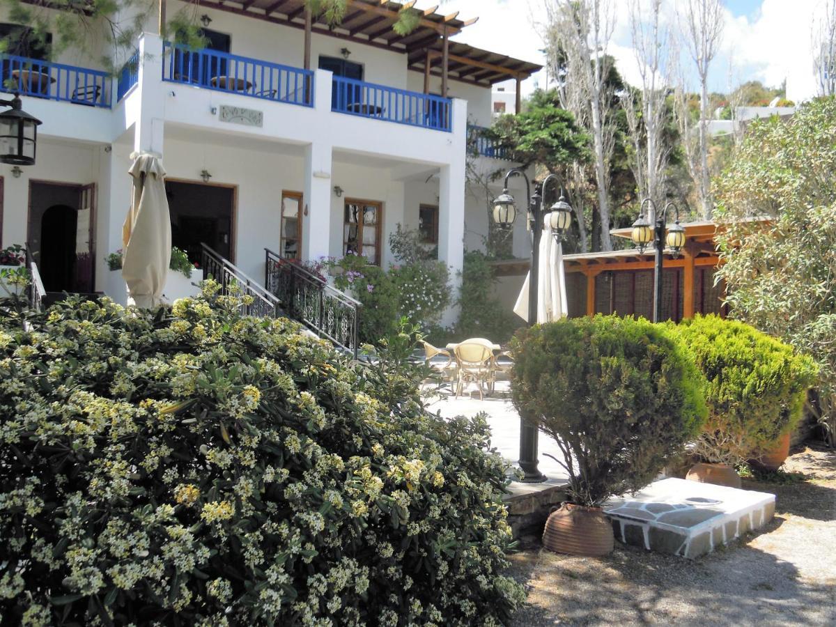 Cavo D'Oro Hotel Batsi  Bagian luar foto