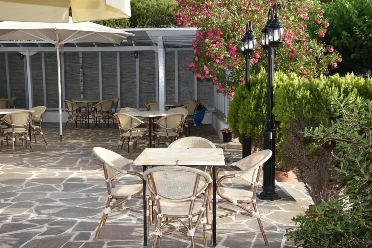 Cavo D'Oro Hotel Batsi  Bagian luar foto