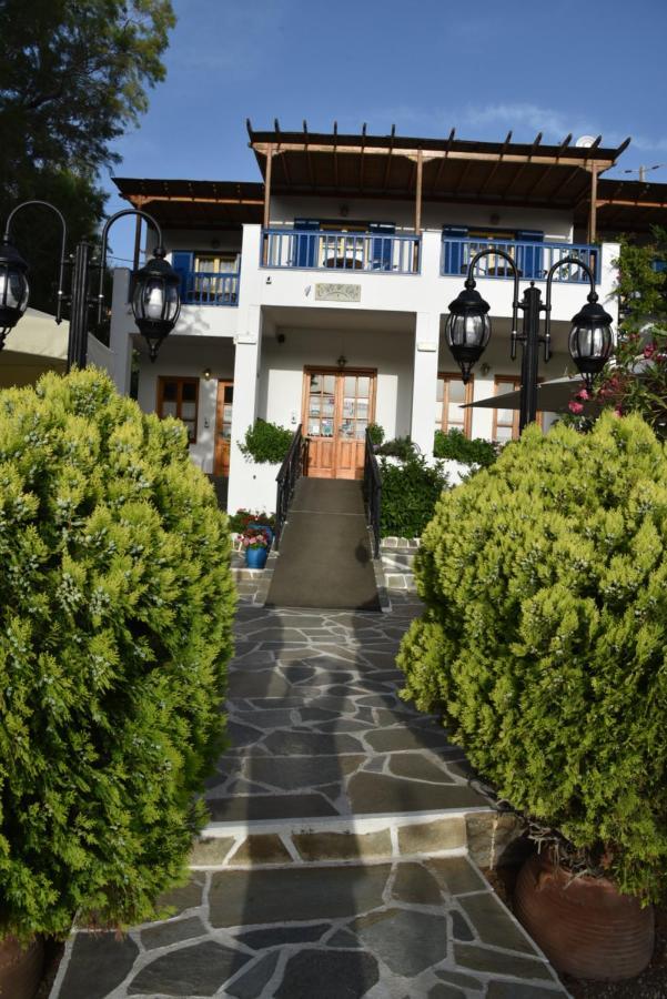 Cavo D'Oro Hotel Batsi  Bagian luar foto